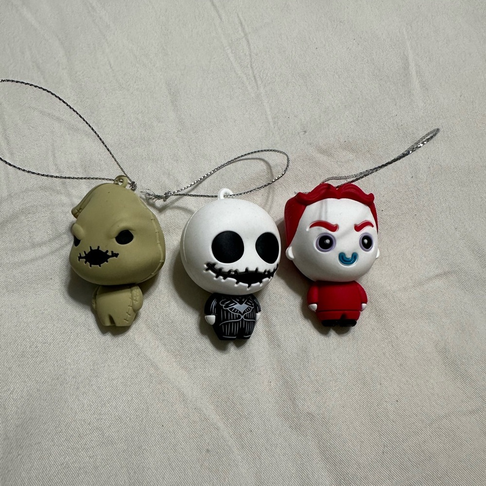 Nightmare‎ before christmas ornaments